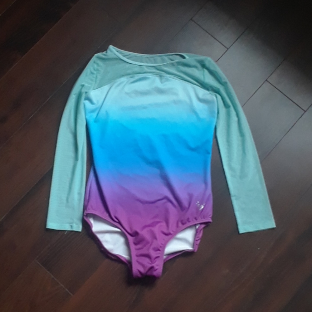 Gymnastics leotard
